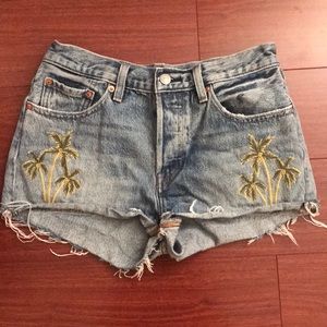 Embroidered Levi shorts